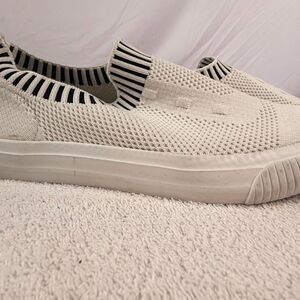 Blowfish-malibu Women's Cream and White Trainers